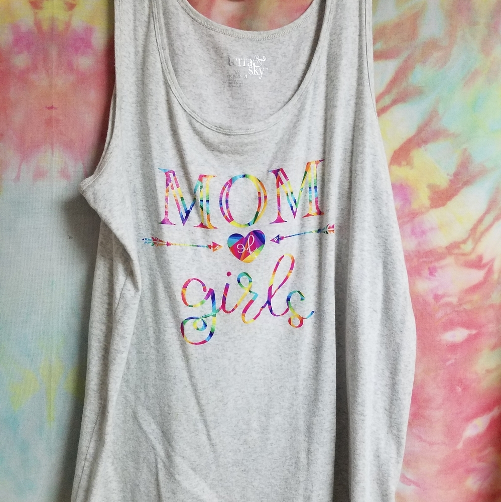 Mom of girls Terra & Sky tank